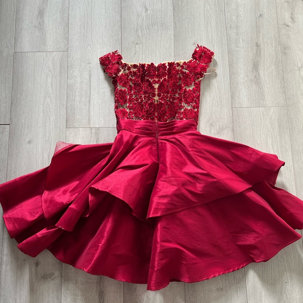 Camille La Vie 👗 - Picture 2 of 7